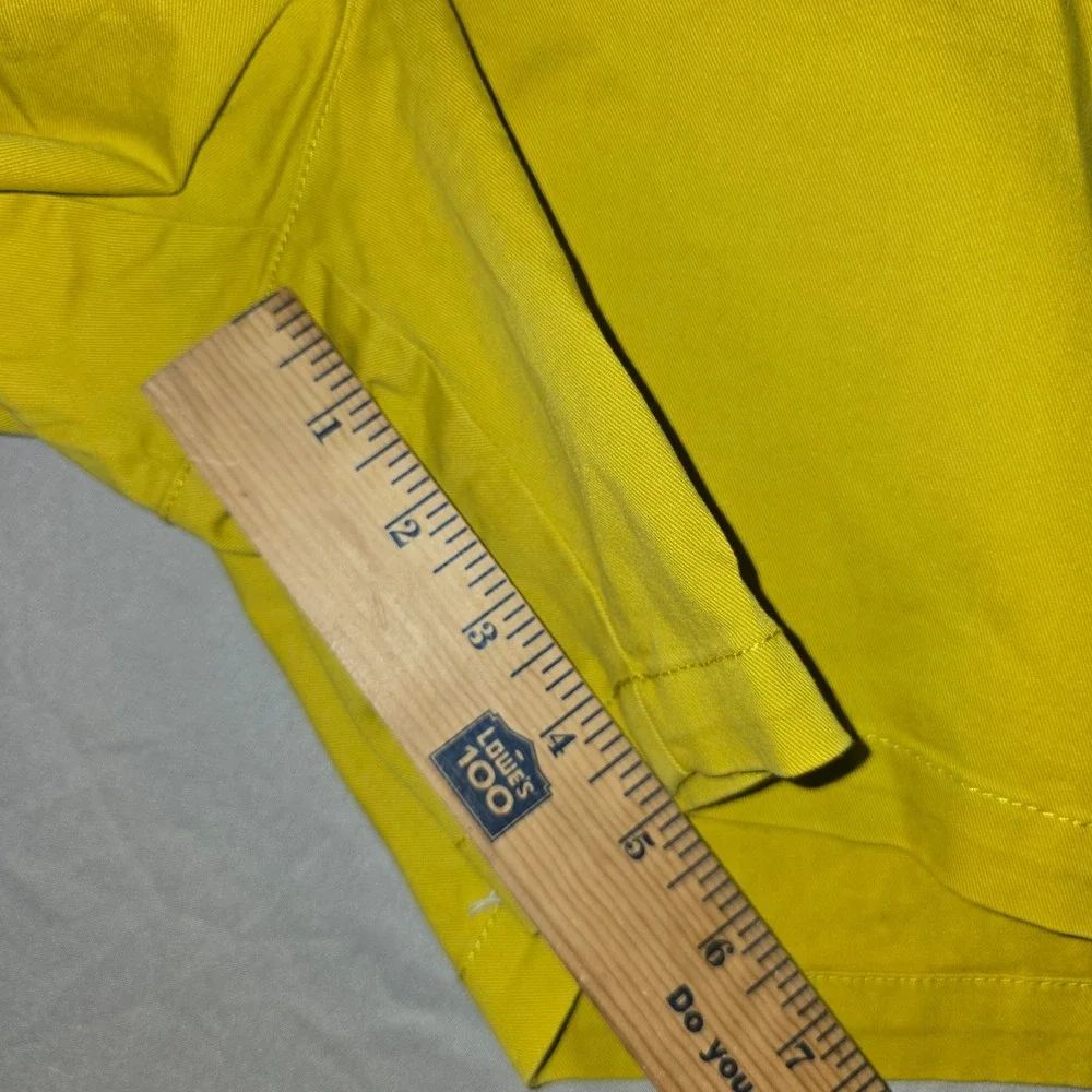 Eddie Bauer Legend Wash Stretch Shorts 20W Womens Yellow Slightly Curvy Plus NEW